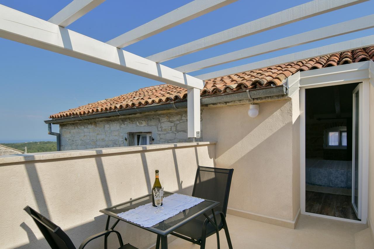 Apartments Borgo 8 Tar-Vabriga Exterior foto